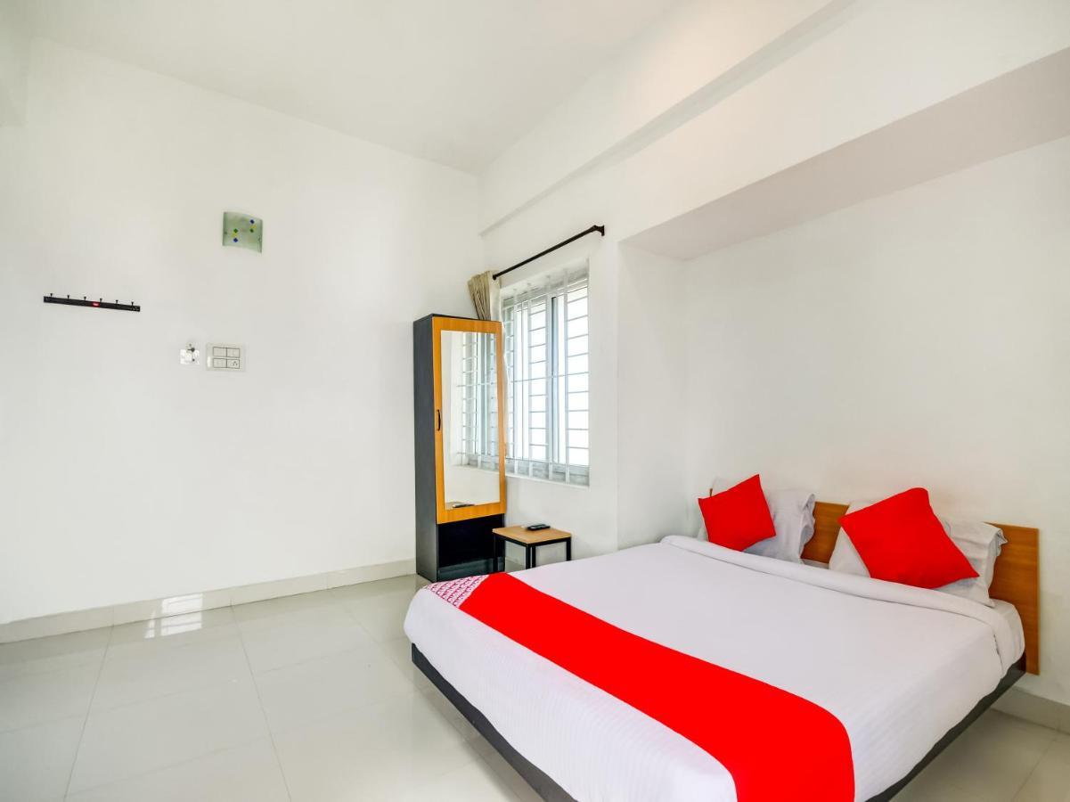 Oyo 75814 Hotel Varna Residency Coimbatore Exterior photo